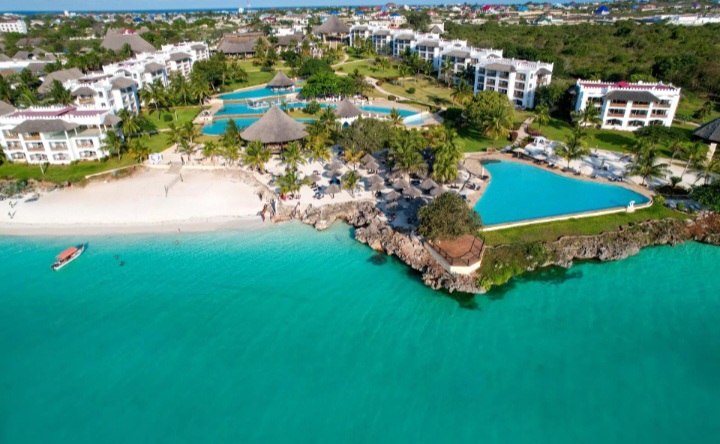 Island accommodation setting in Zanzibar